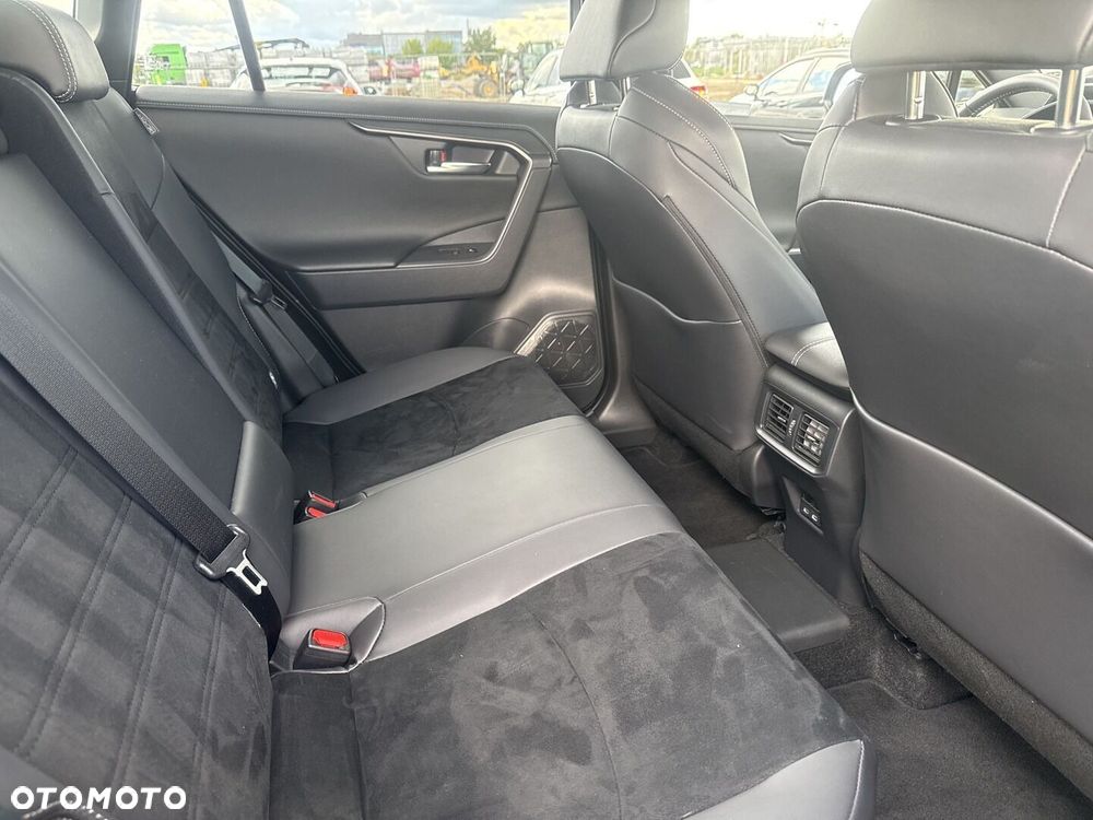 Toyota RAV4 2.5 Plug-In Hybrid GR Sport 4x4 - 11