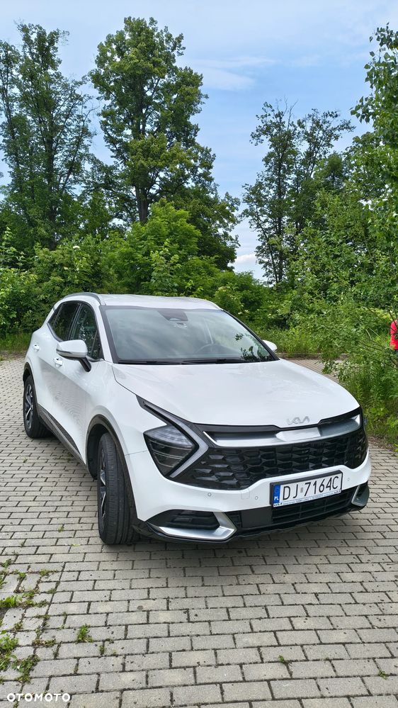 Kia Sportage 1.6 T-GDI HEV Business Line 4WD - 1
