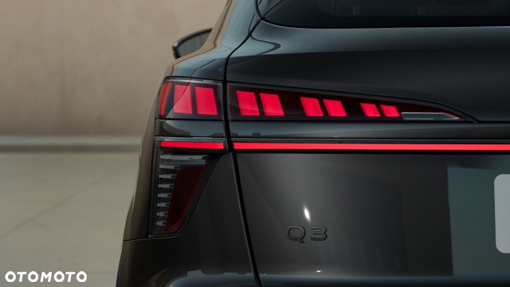 Audi Q3 Sportback - 11
