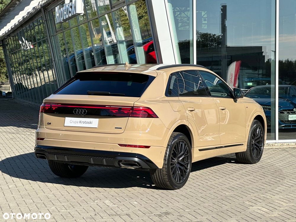 Audi Q8 - 6