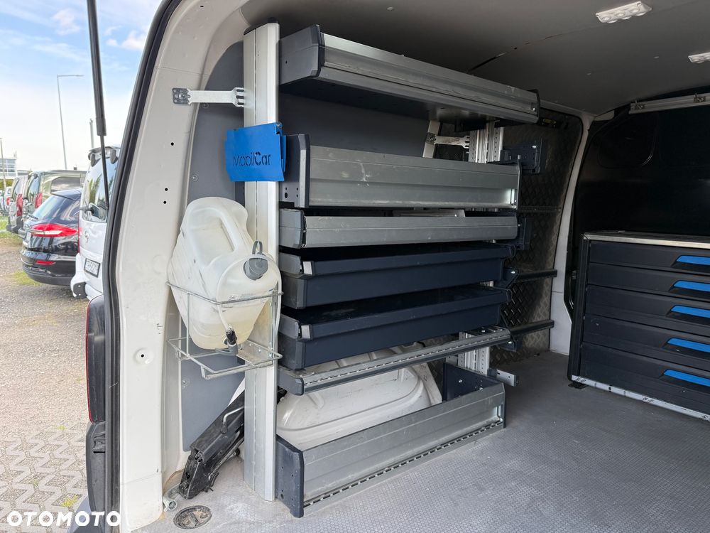 Volkswagen Transporter - 26