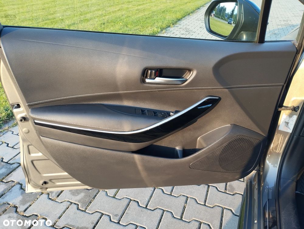 Toyota Corolla 1.8 Hybrid Style - 35