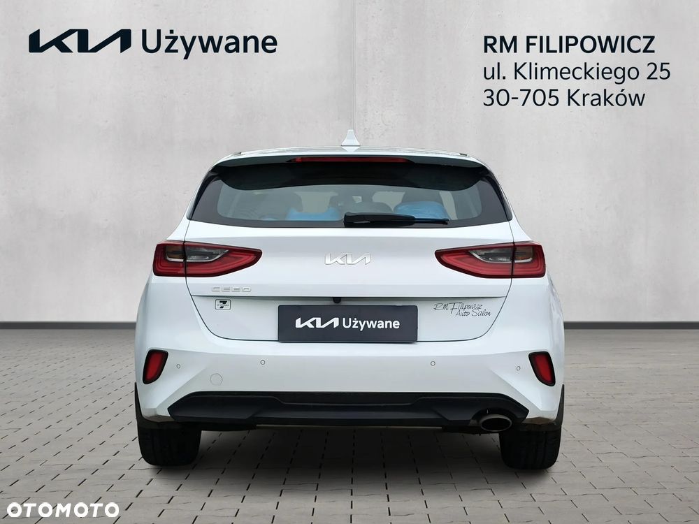 Kia Ceed 1.5 T-GDI M - 4