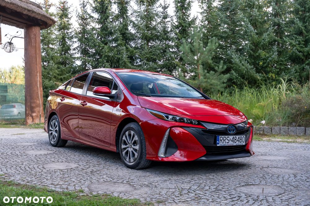 Toyota Prius Hybrid - 11