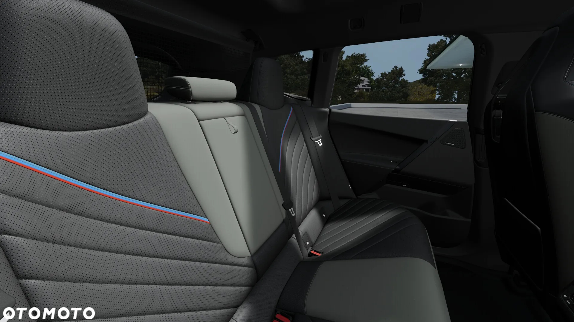 BMW iX xDrive60 - 13