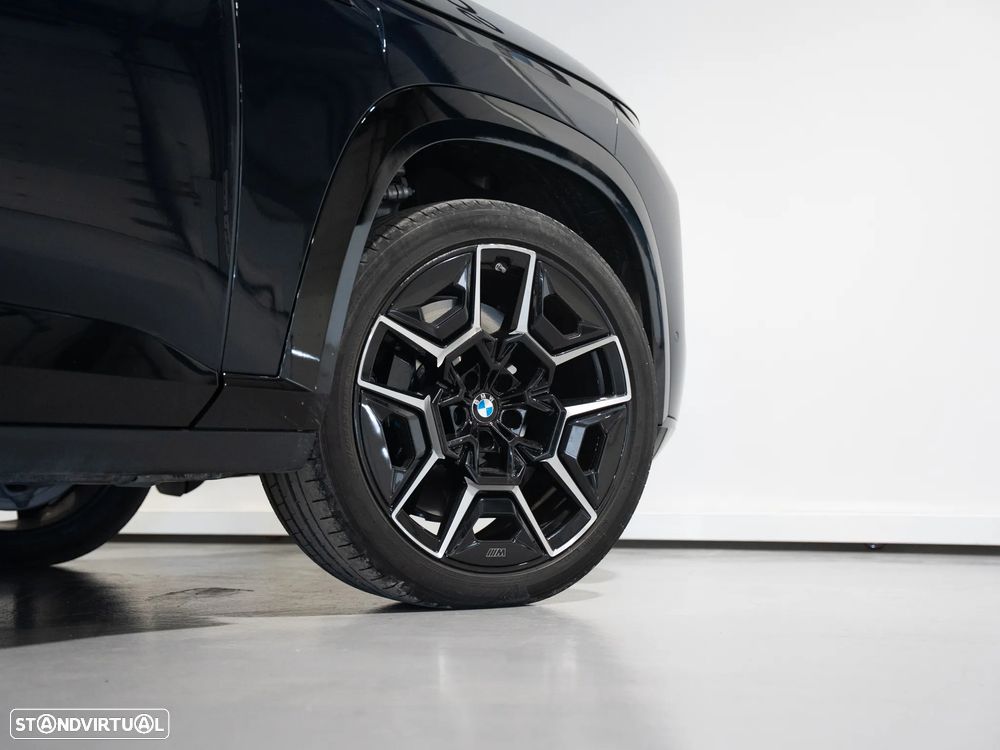 BMW XM 50e - 37