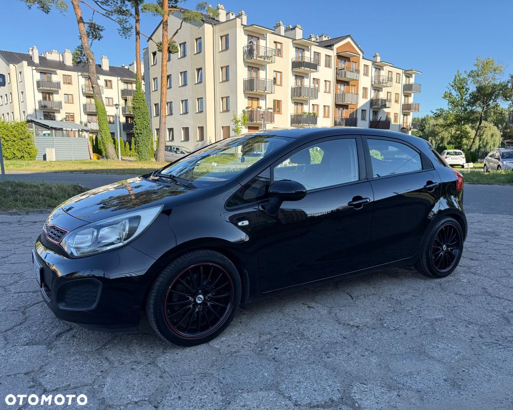 Kia Rio 1.4 Spirit - 24
