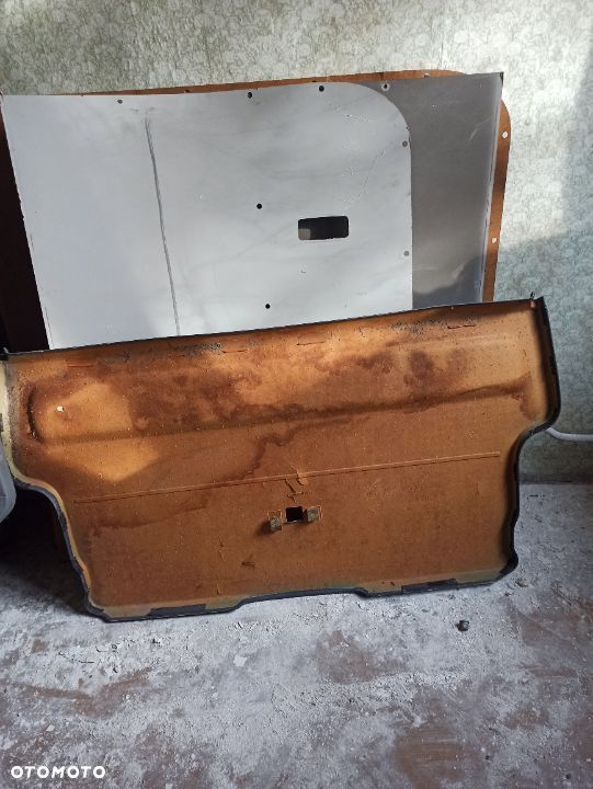 Tapicerka klapy VW T4 90-03 - 3