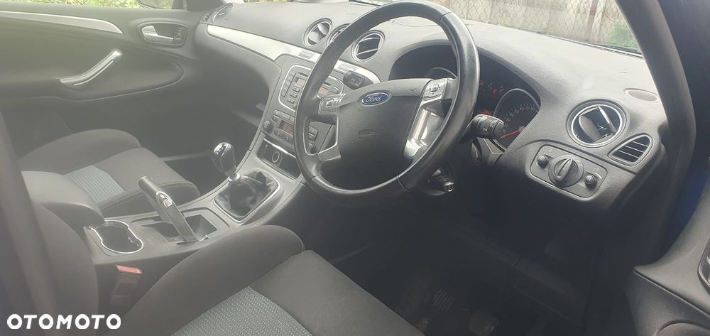 Ford S-Max - 4