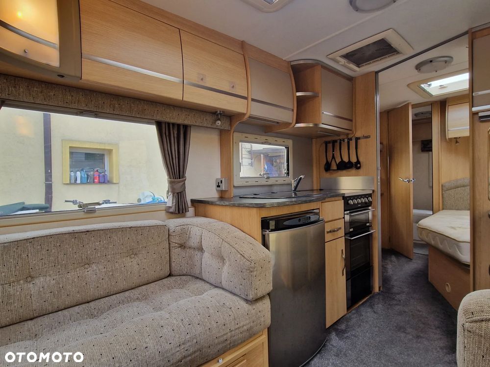 Coachman Pastiche - 9