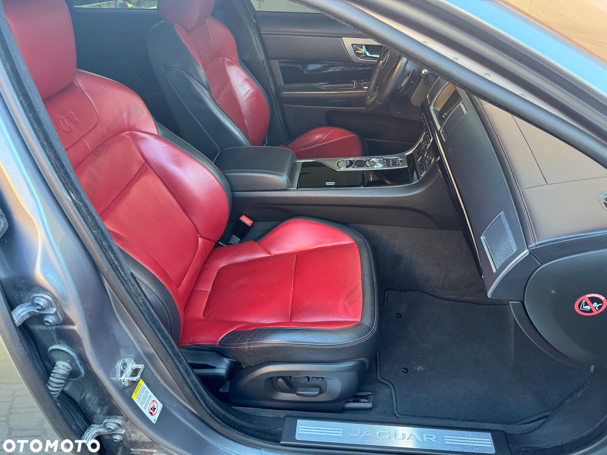 Jaguar XF XFR 5.0 V8 Kompressor - 29
