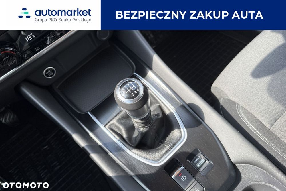 Nissan Qashqai 1.3 DIG-T mHEV N-Connecta - 16