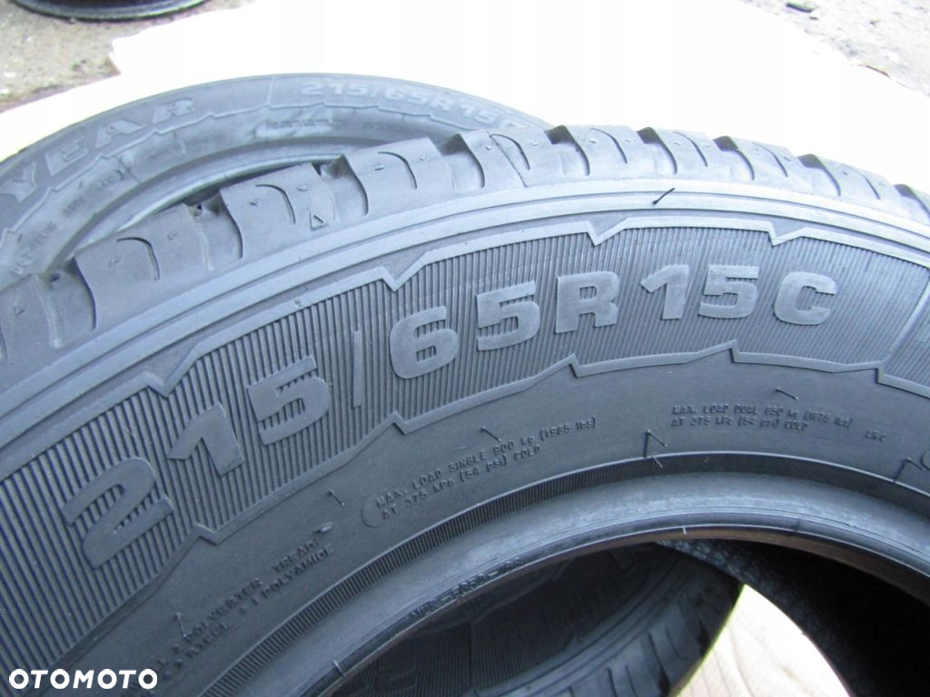 4x 15 Opony 215/65 15C 104/102T Goodyear Letnie / 8 mm - 16