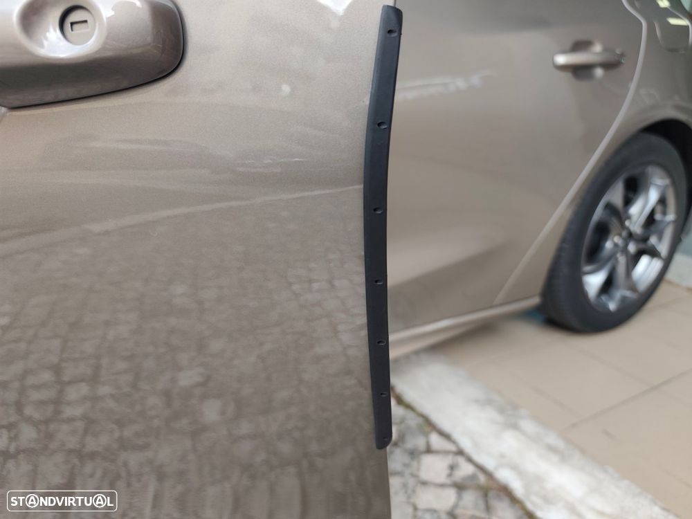 Ford Focus 1.0 EcoBoost ST-Line X - 25