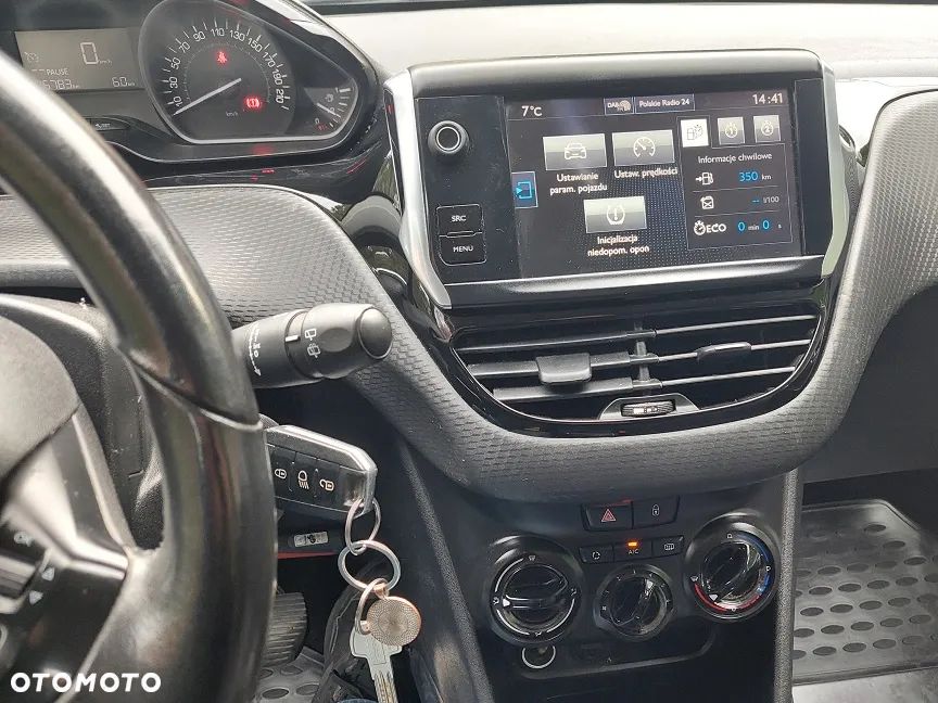 Peugeot 2008 - 14