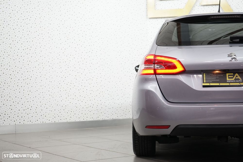 Peugeot 308 SW 1.6 BlueHDi Allure - 12