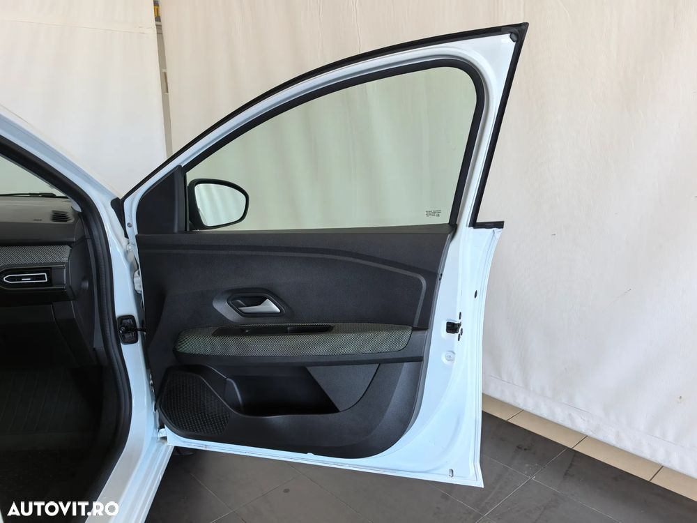 Dacia Logan TCe 90 MT6 Expression - 26