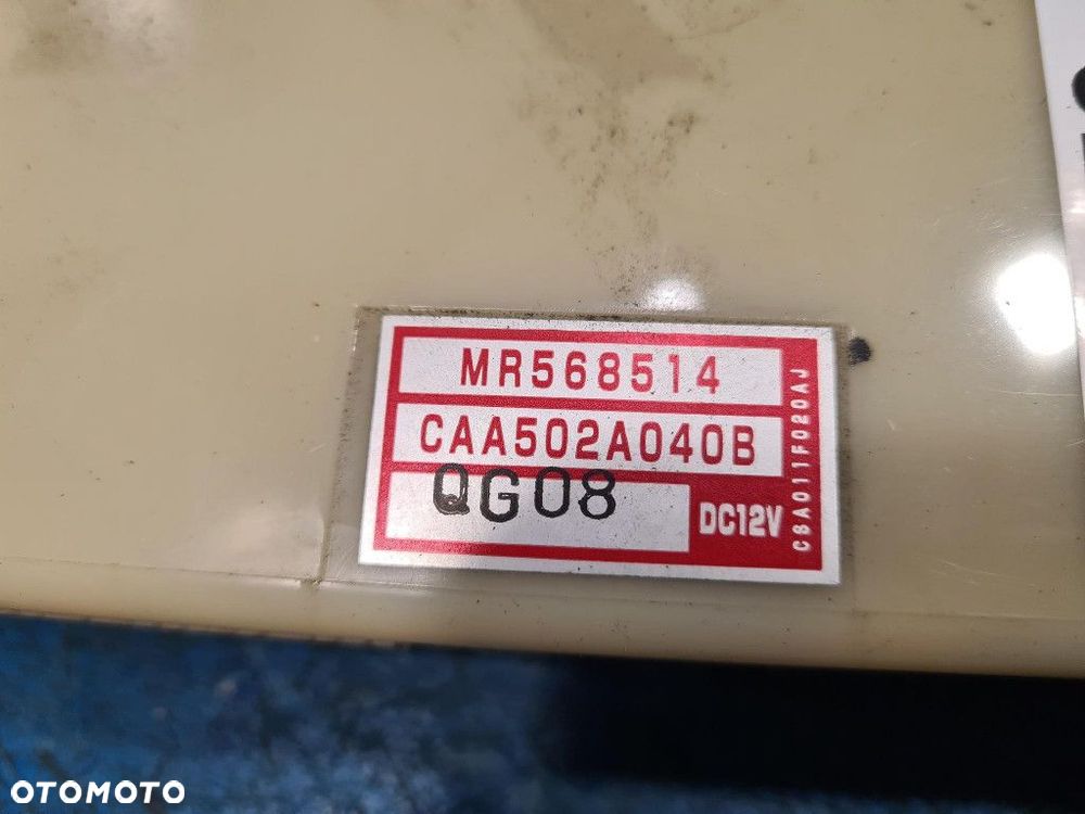 MITSUBISHI GALANT VIII PANEL NAWIEWU MR568514 - 6