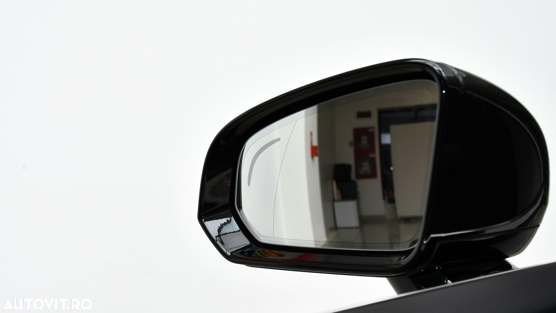 Volvo S60 T8 Recharge AWD Geartronic RDesign - 24