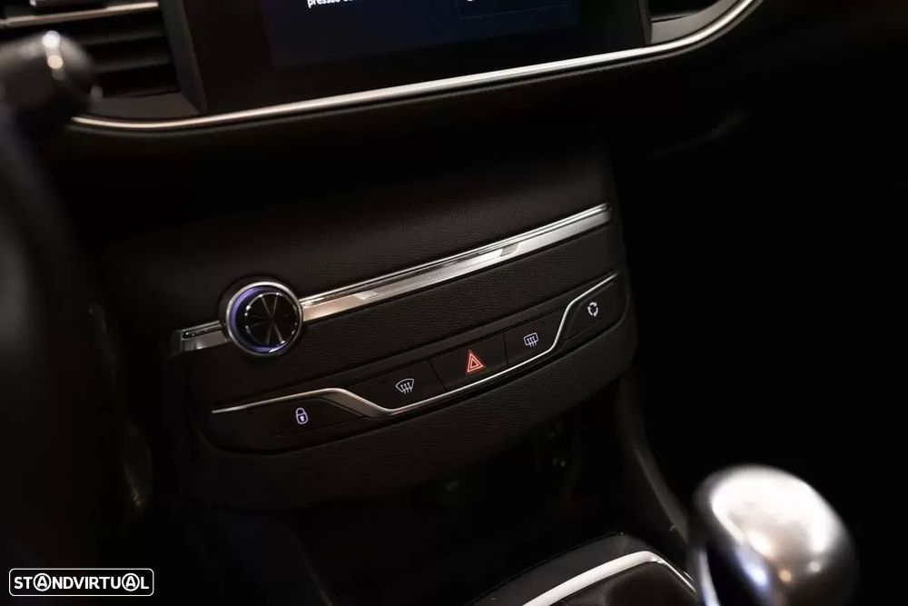 Peugeot 308 SW 1.6 BlueHDi Allure - 13