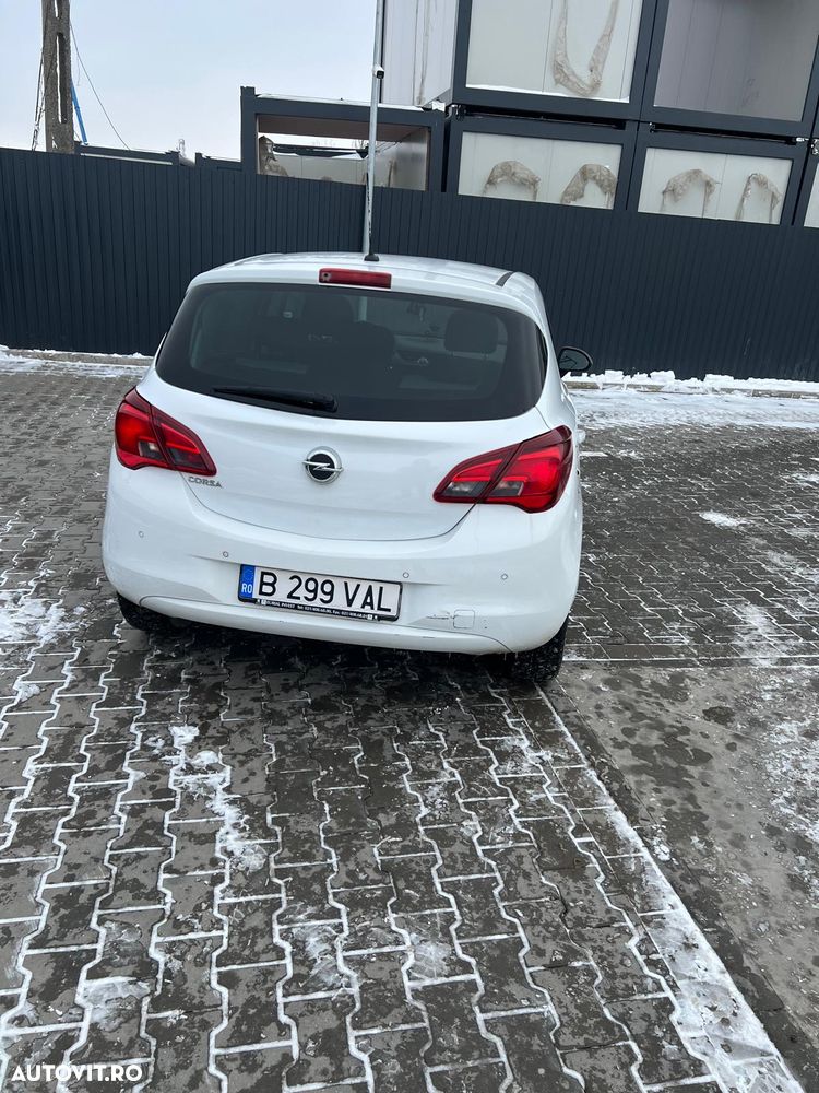 Opel Corsa 1.4i Cosmo - 3