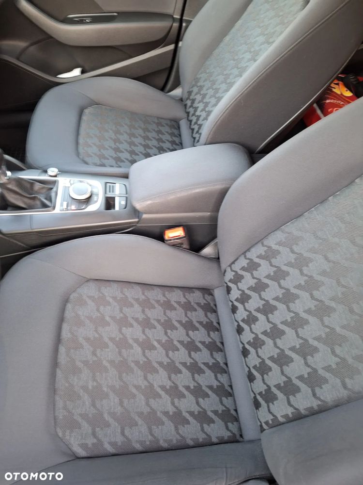 Audi A3 Sportback 1.4 TFSI Ambition - 15