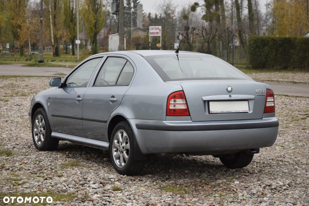 Skoda Octavia 1.8T L&K - 25