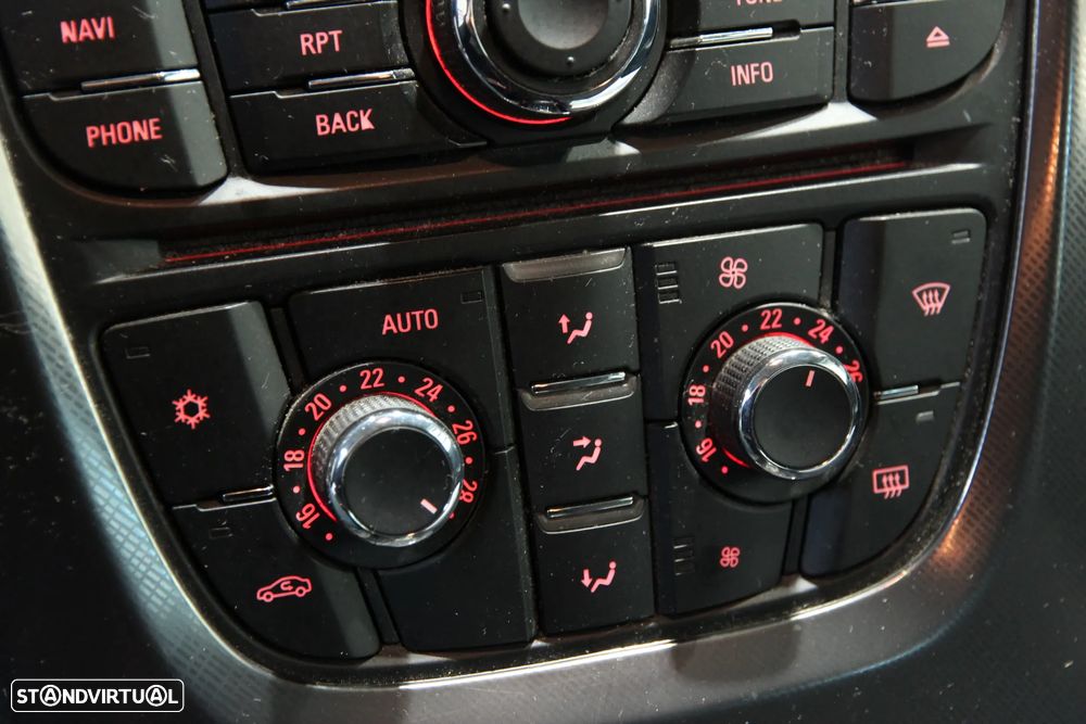 Opel Astra Sports Tourer 1.7 CDTi Executive S/S - 12