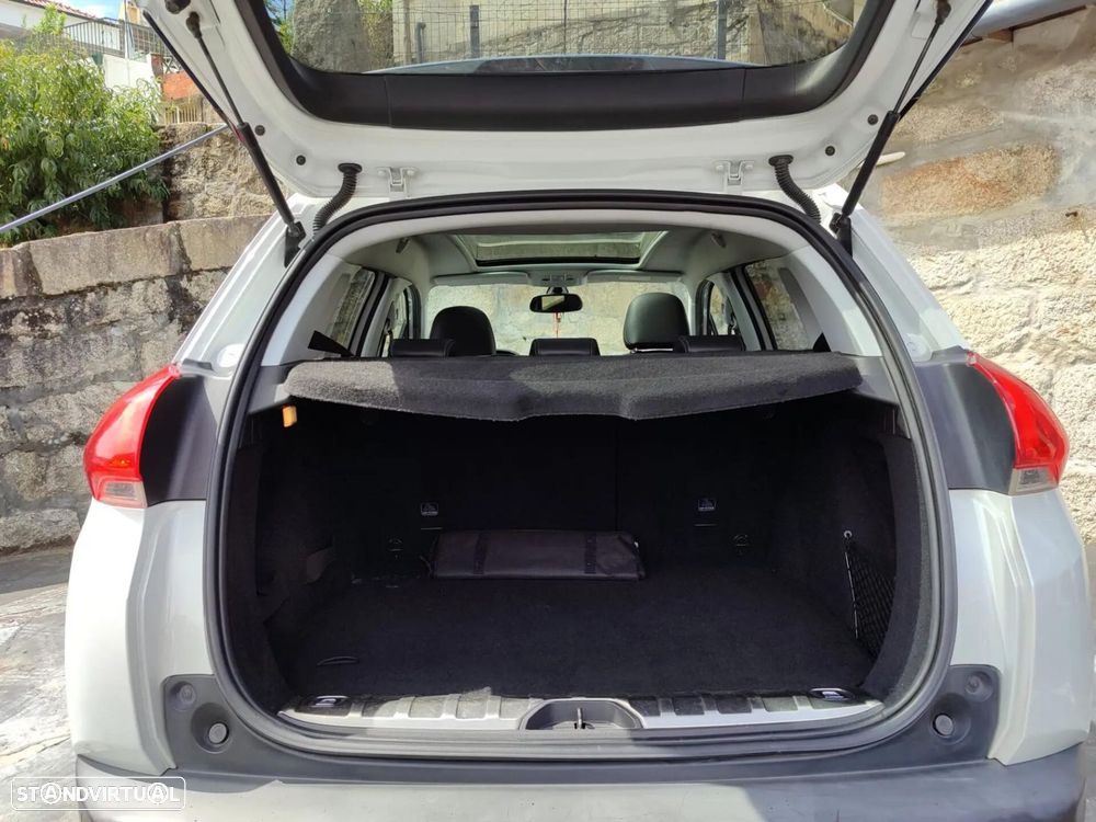 Peugeot 2008 - 20