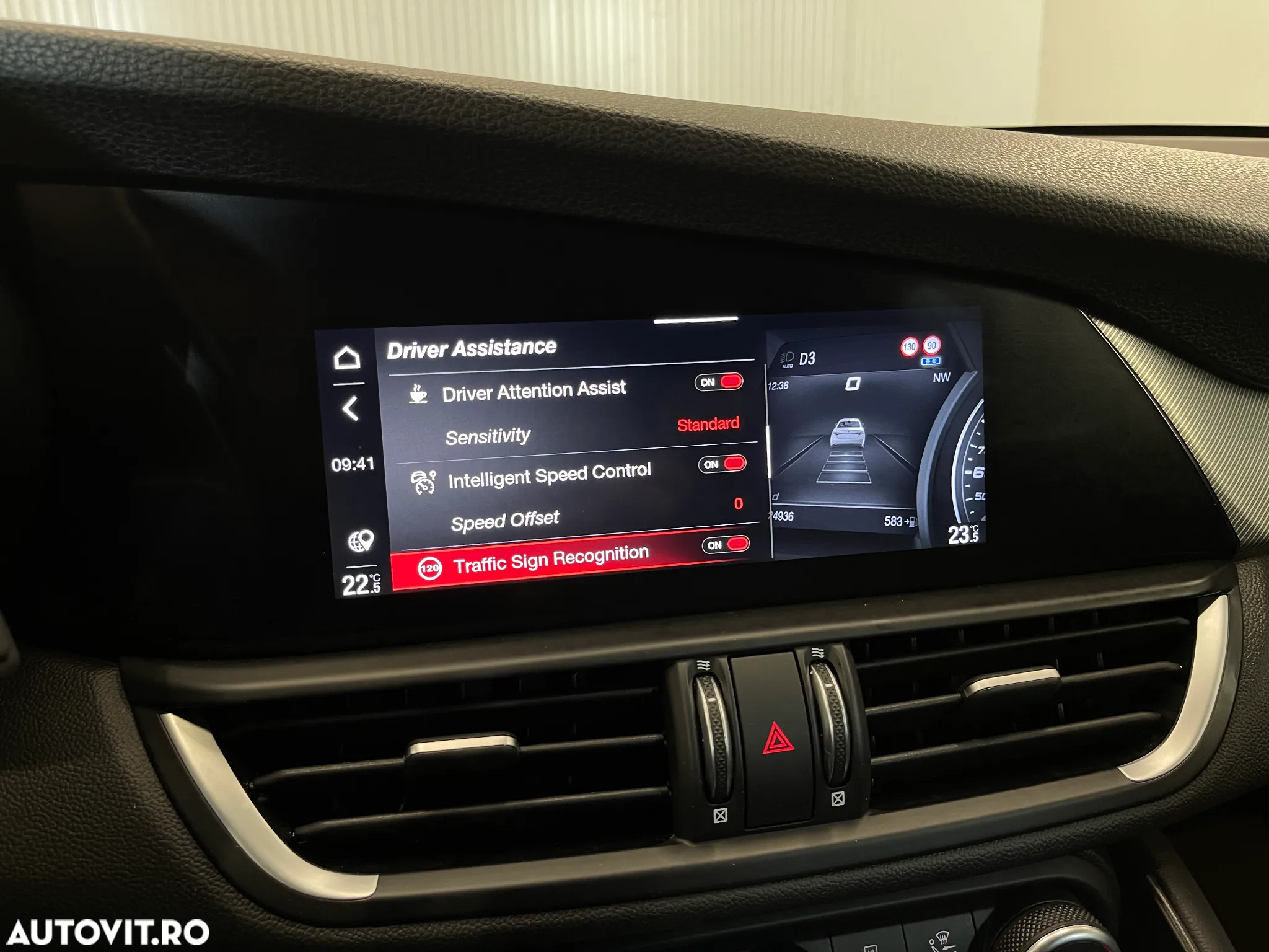 Alfa Romeo Giulia 2.0 Turbo 16V AT8-Q4 Veloce - 19