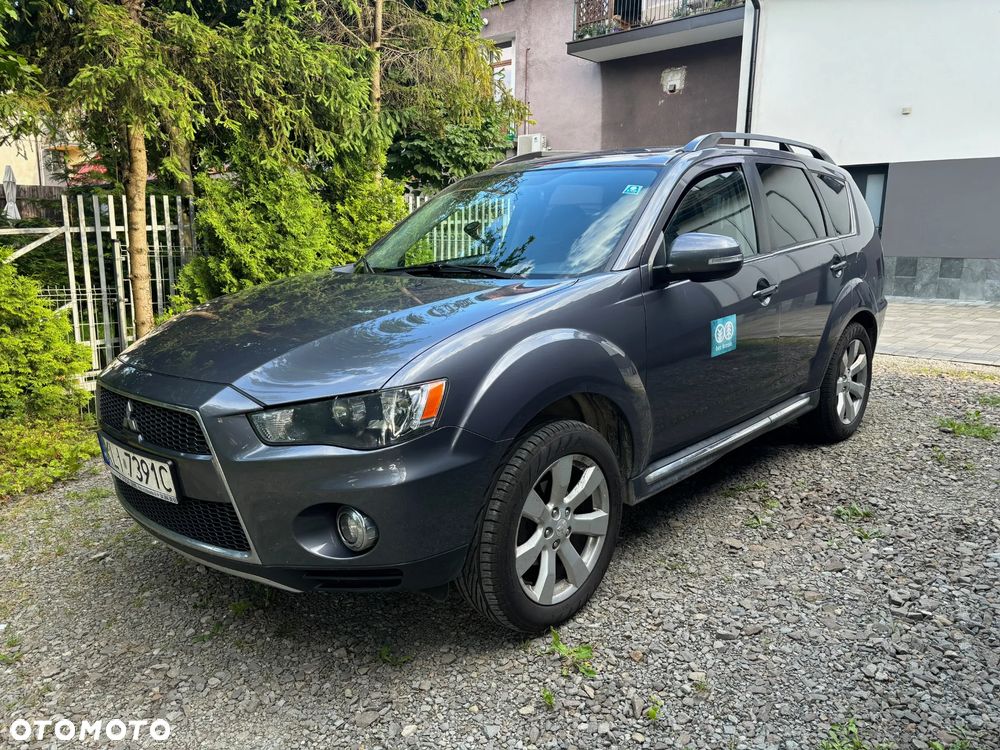 Mitsubishi Outlander 2.2 DID Intense + - 1