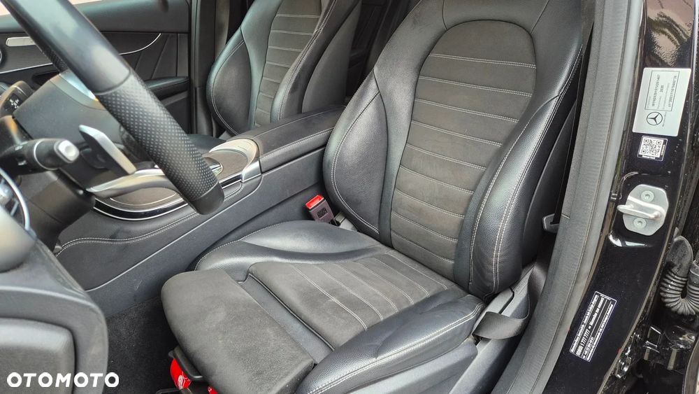 Mercedes-Benz GLC 220 d 4Matic 9G-TRONIC AMG Line Plus - 21