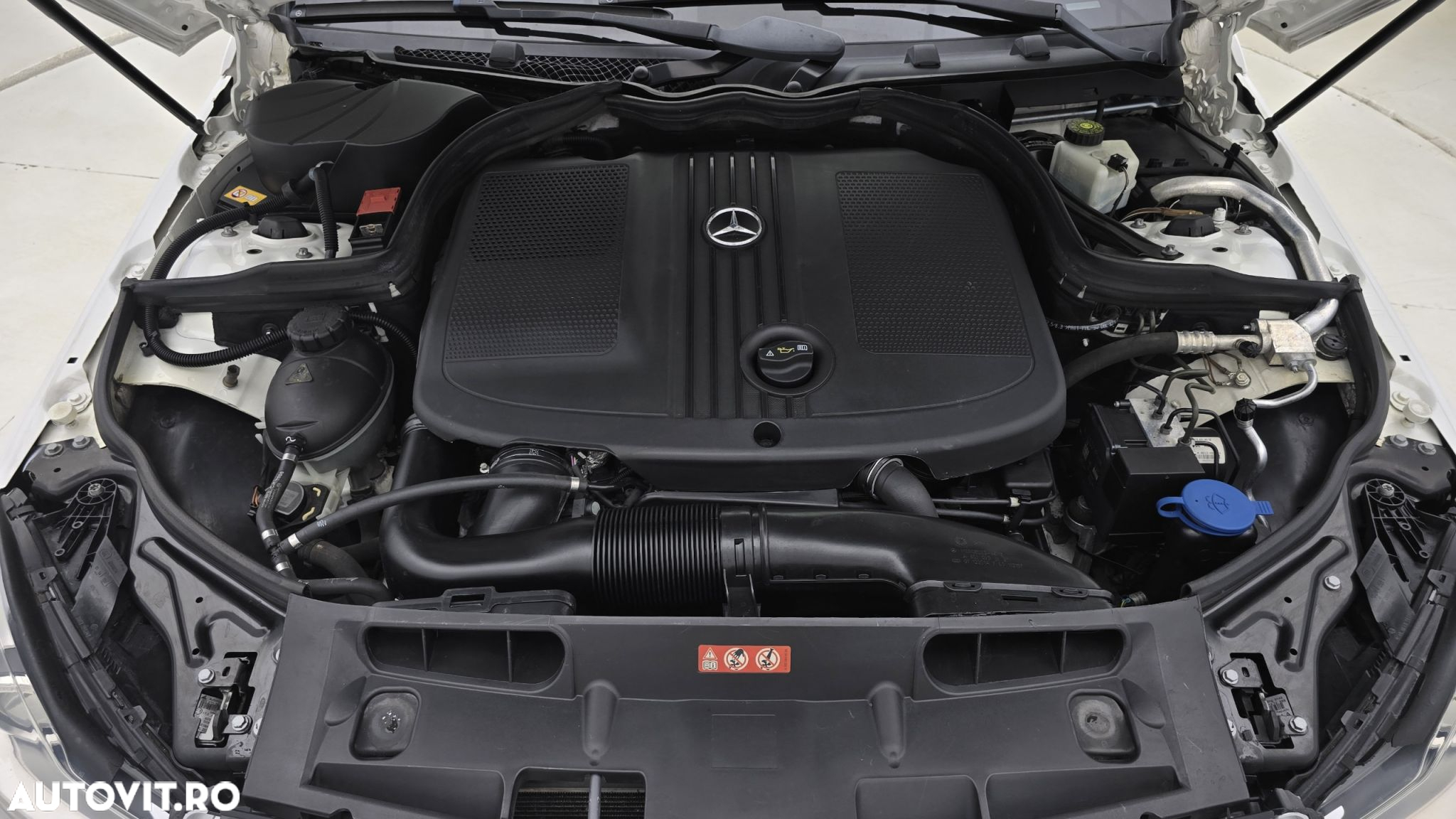 Mercedes-Benz C - 24