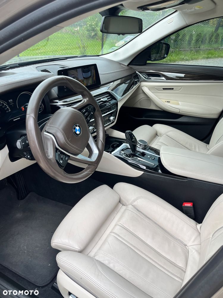 BMW Seria 5 520d Luxury Line - 20