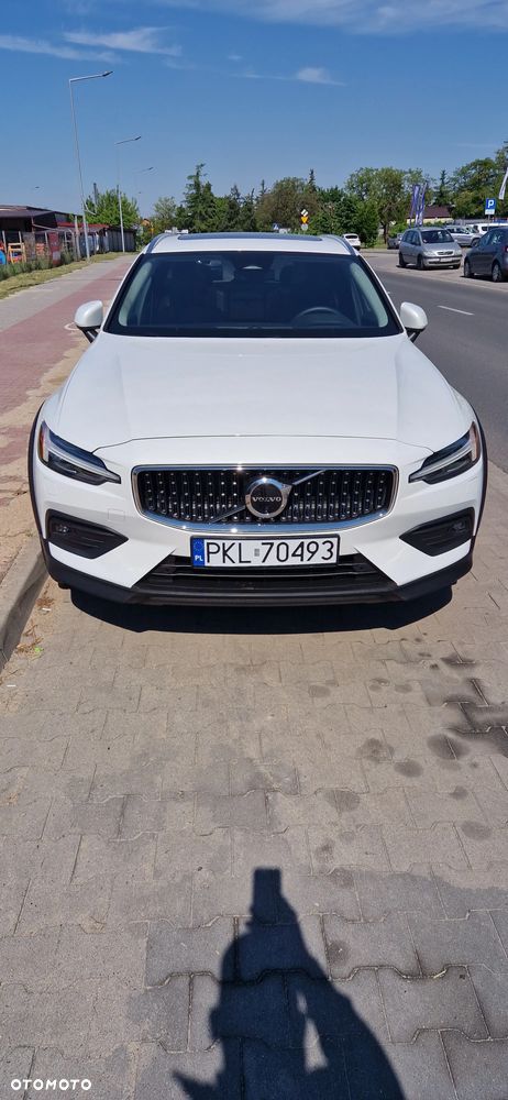 Volvo V60 Cross Country - 28