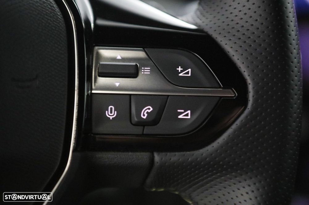 Peugeot 408 1.2 Hybrid GT e-DCS6 - 21