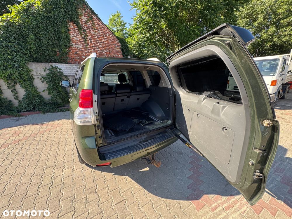 Toyota Land Cruiser 3.0 D-4D Automatik Executive - 10