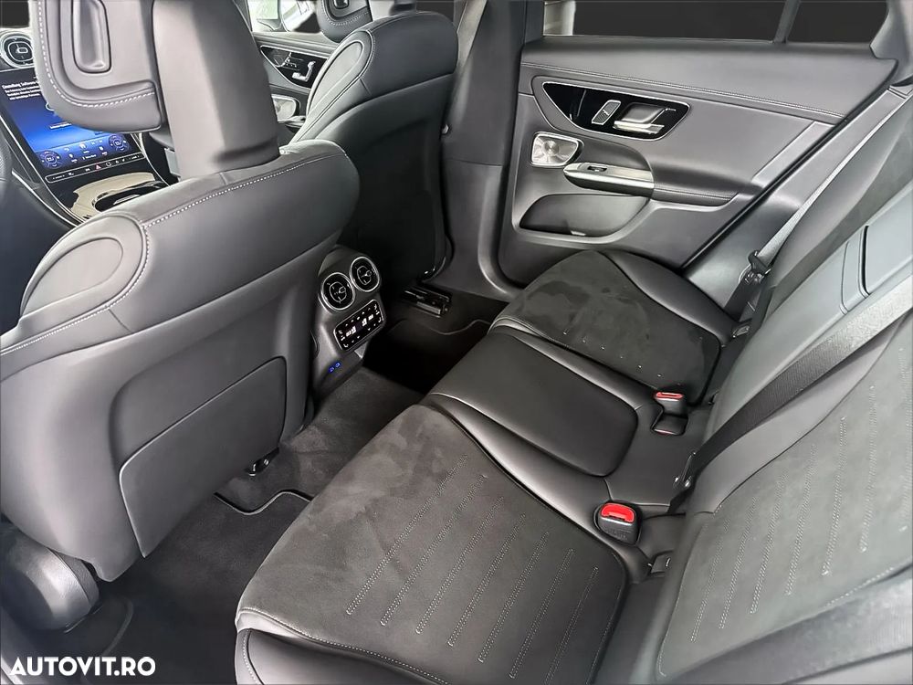 Mercedes-Benz GLC 200 4Matic 9G-TRONIC AMG Line Advanced - 13