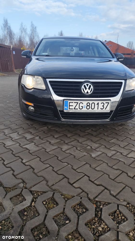 Volkswagen Passat - 5