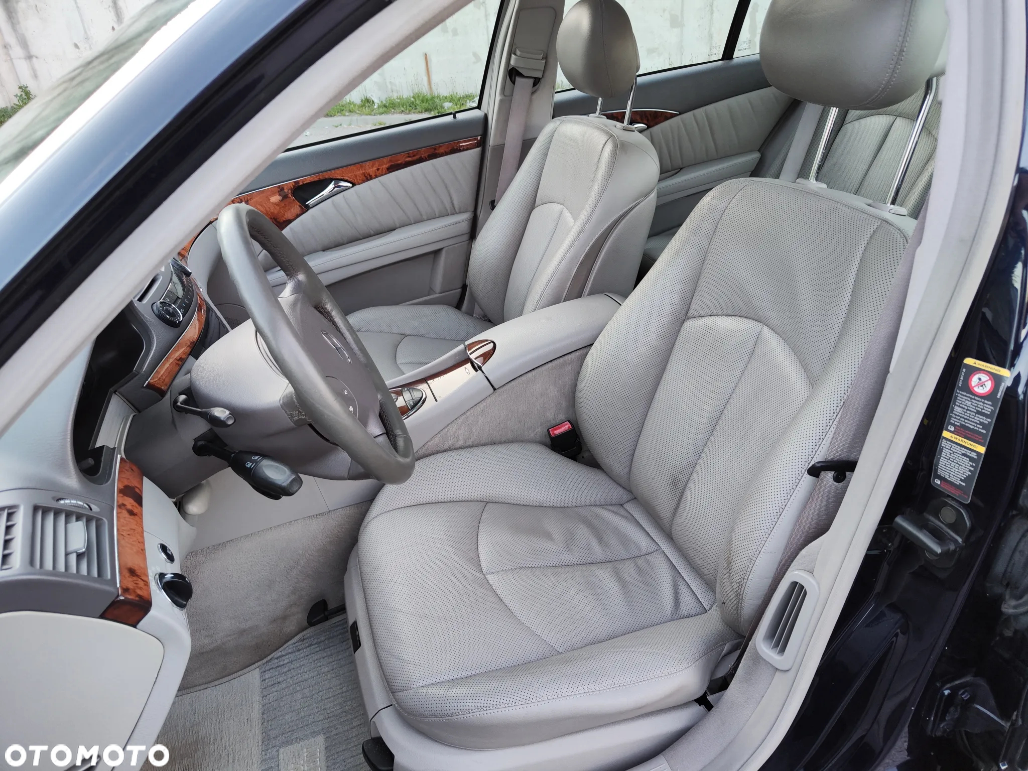 Mercedes-Benz Klasa E 500 7G-TRONIC Elegance - 9