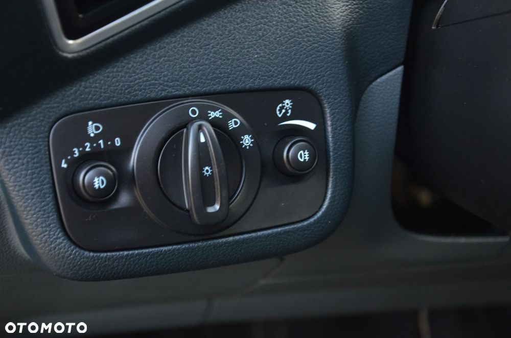 Ford C-MAX 1.6 TDCi Start-Stop-System Business Edition - 27