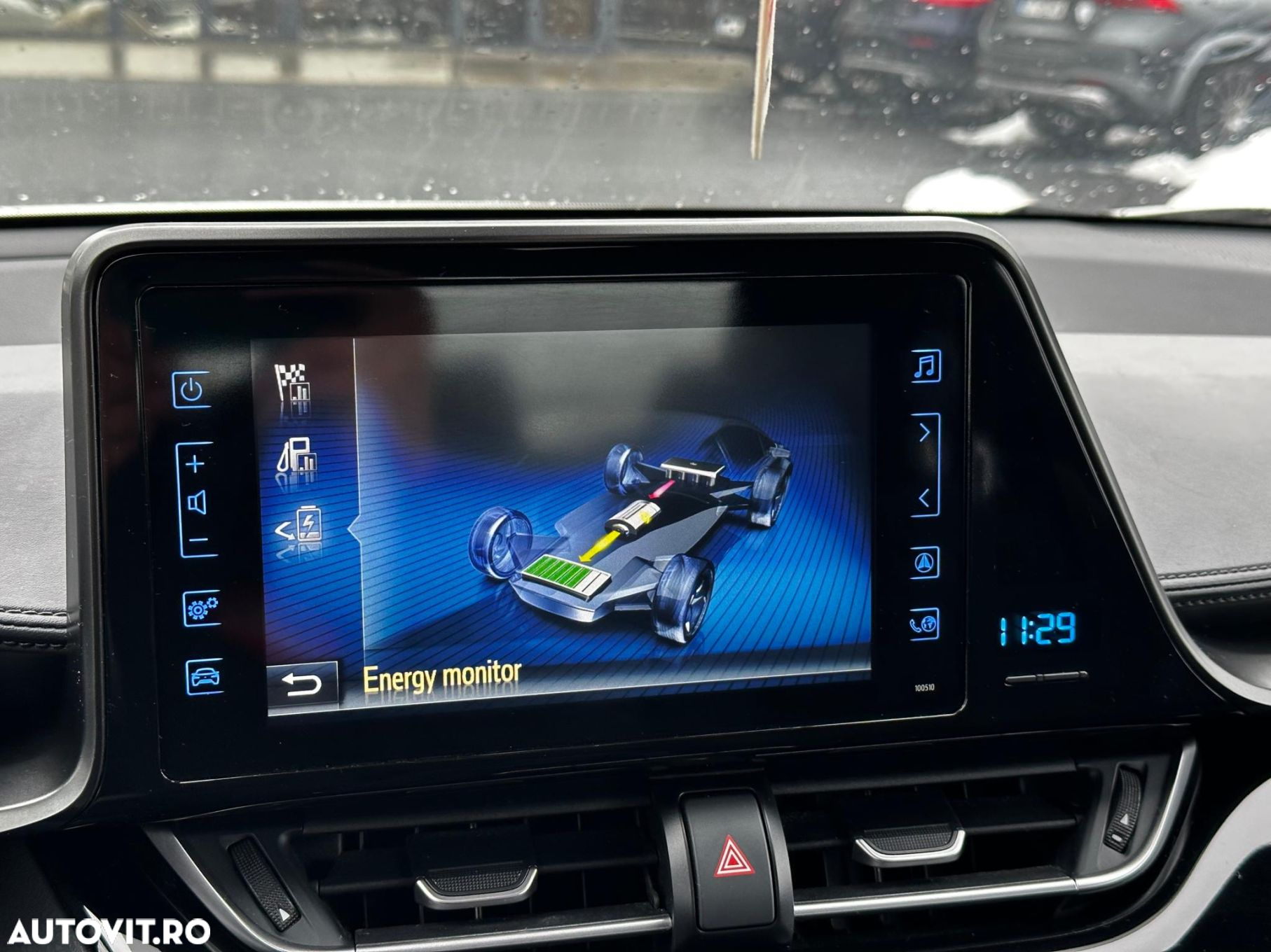 Toyota C-HR - 12