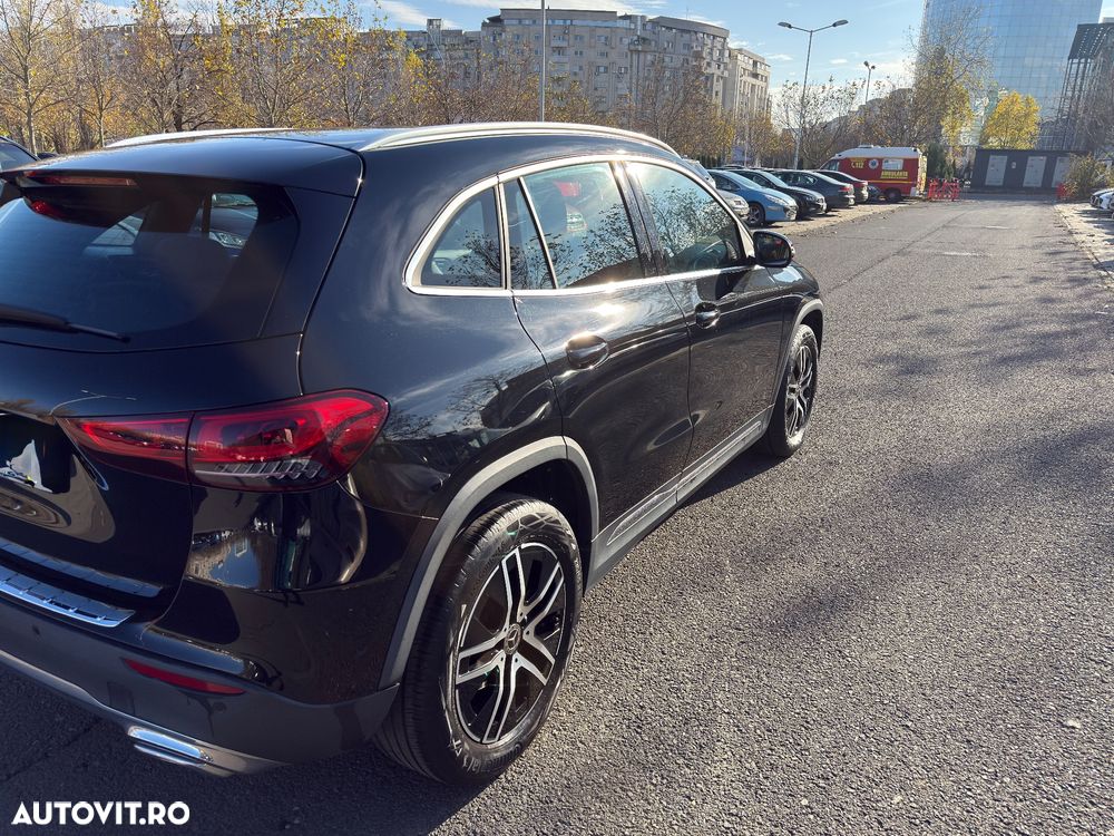 Mercedes-Benz GLA 200 7G-DCT Progressive - 37