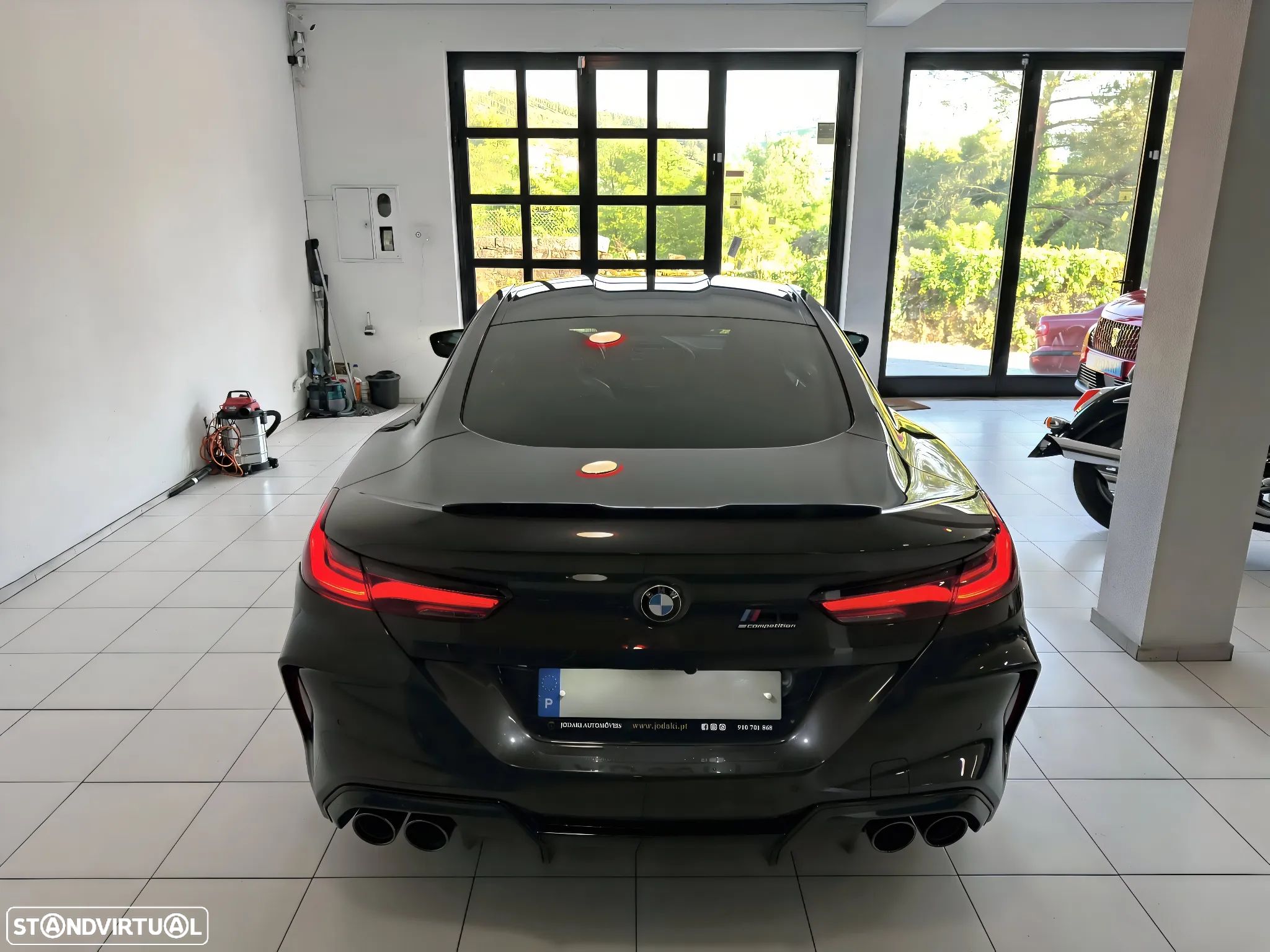 BMW M8 - 1