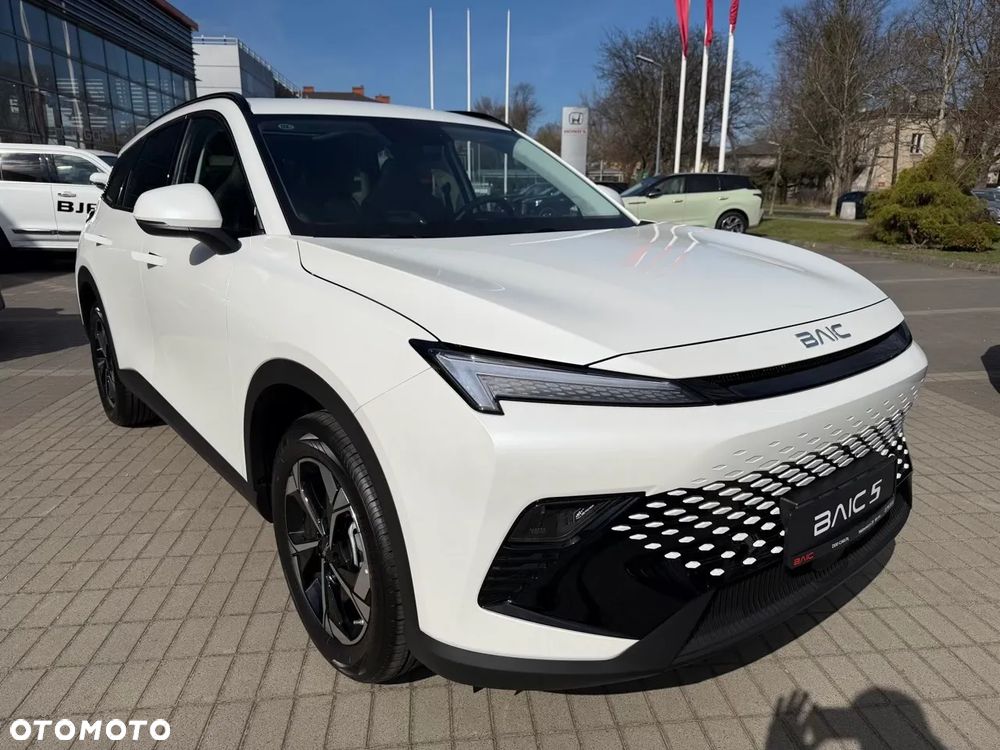 BAIC 5 Beijing 1.5T Business DCT - 7