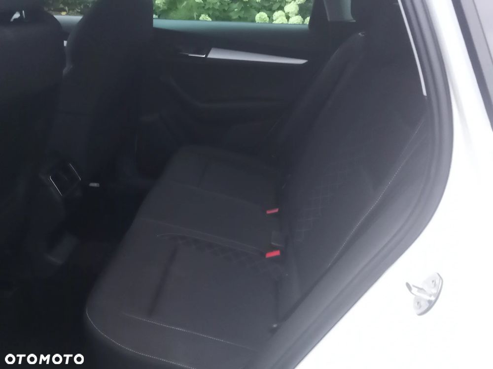 Skoda Karoq 1.5 TSI Sportline - 10