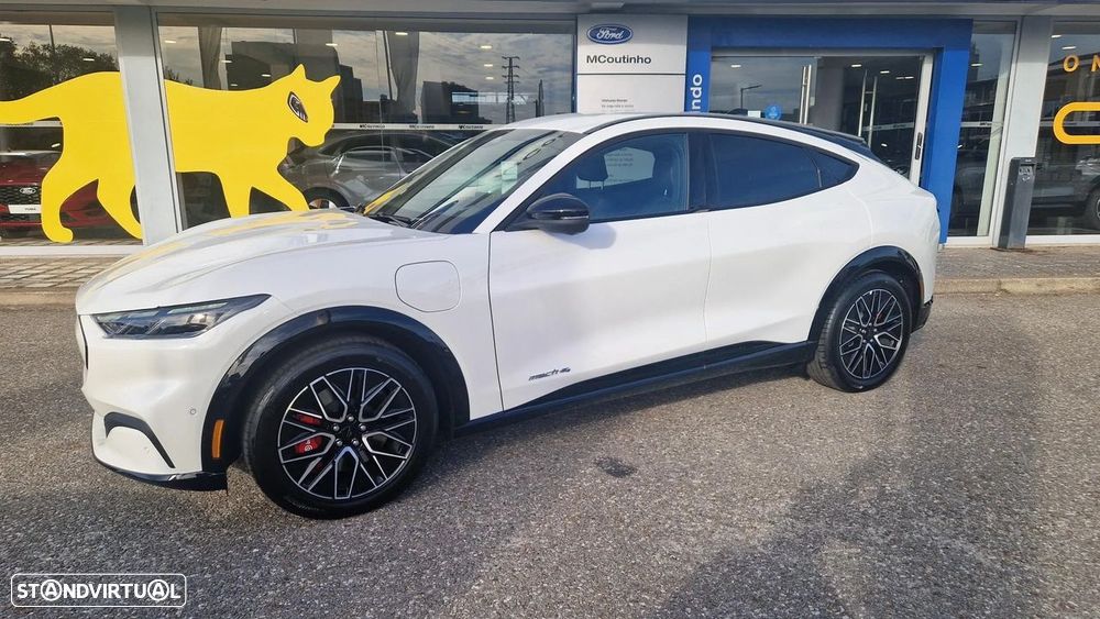 Ford Mustang Mach-E Premium AWD - 3