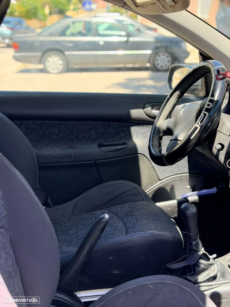 Peugeot 206 1.6 GTi - 3