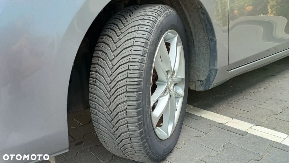 Mazda 3 1.6 Active - 16