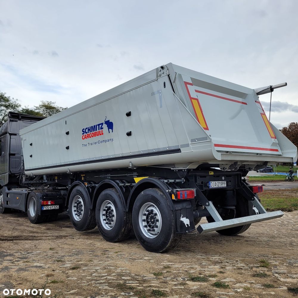 Schmitz Cargobull SCB S3D - 1